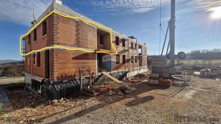 Istra, Barban - stan u novogradnji s terasom, 78,35 m2 - 2
