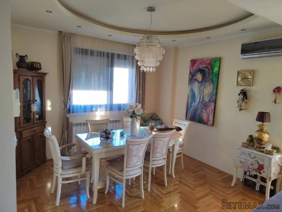 Na prodaju duplex u centru Indjije - 4