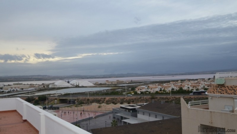 Resale · Apartment · Spain · Costa Bl..