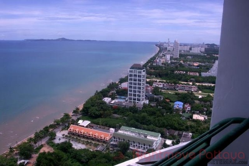 2 Bedroom Condo for sale in Jomtien -.. - 2
