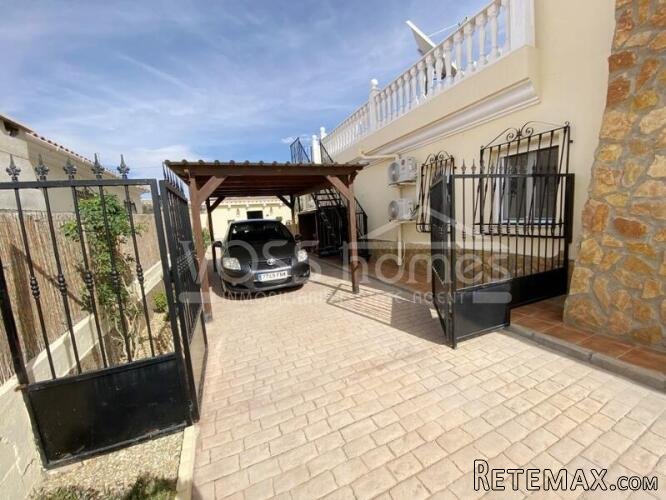 EXCLUSIVE TO VOSS HOMES - An immaculately presented.. - 9