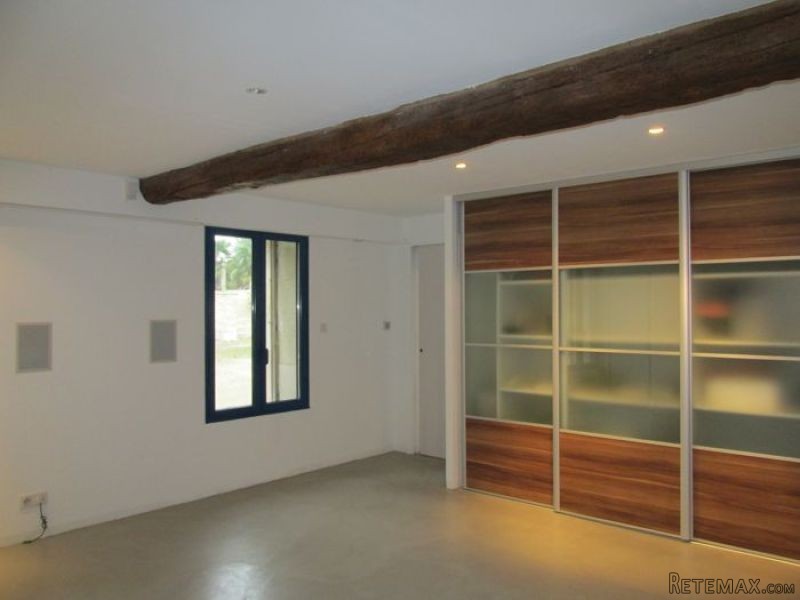 Large House With Heated Swimming Pool - 2