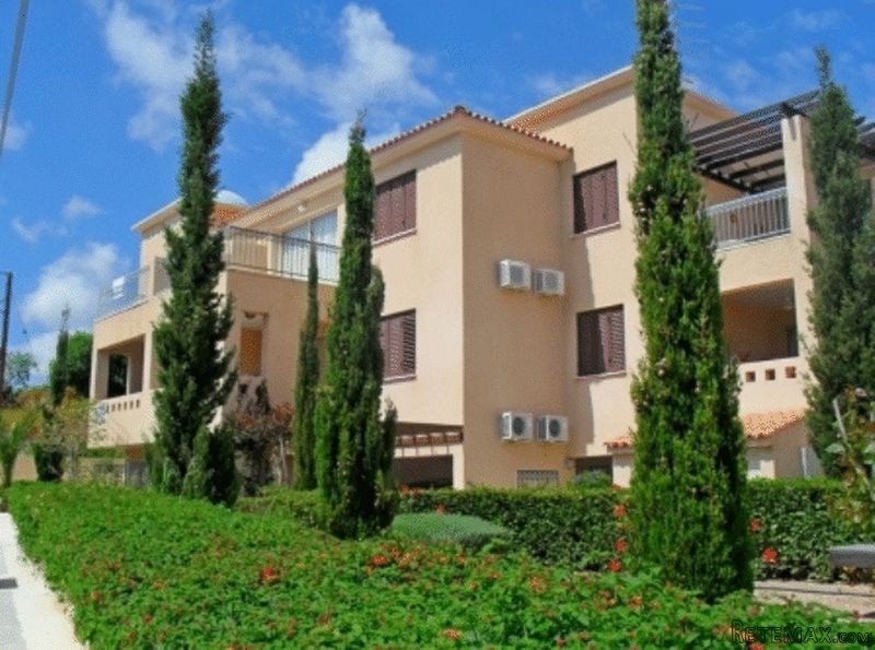 2 Bedrooms - Apartment - Paphos - For..