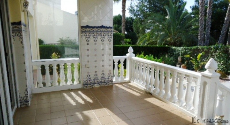 3 Bed Villa, Villamartin Ref: YHISO115 - 2