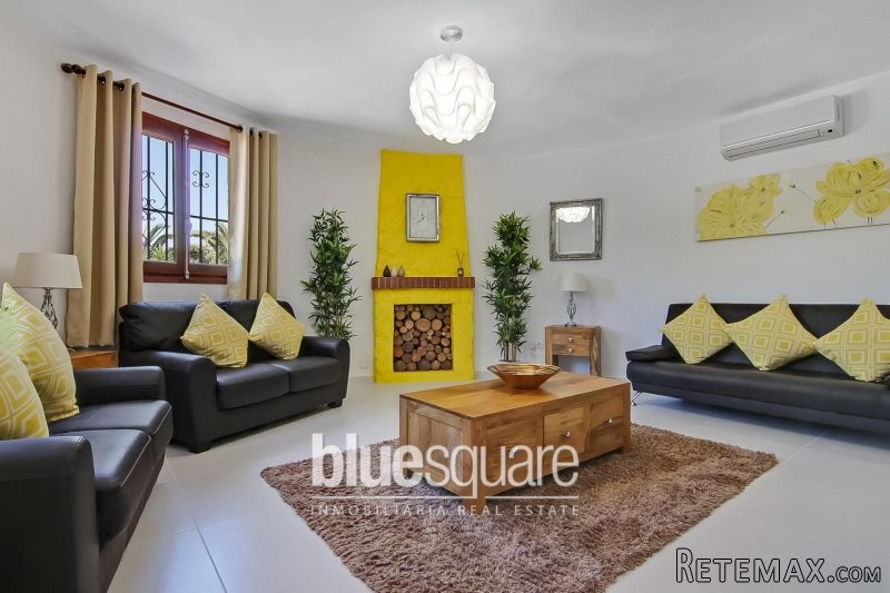 Exclusive 4-bedroom villa in sought..