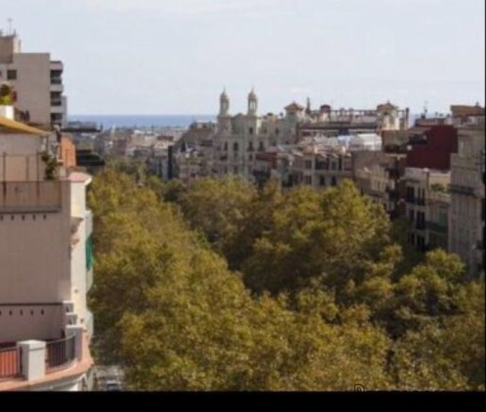 Gorgeous views, penthouse to refurbish..