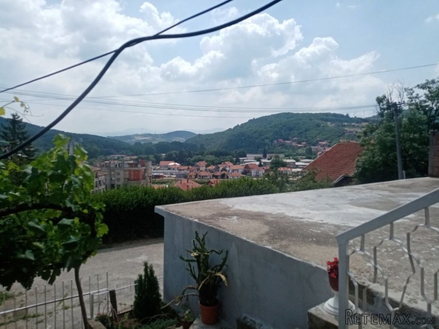 LEBANE NA VODI-Kula na prodaju - 4