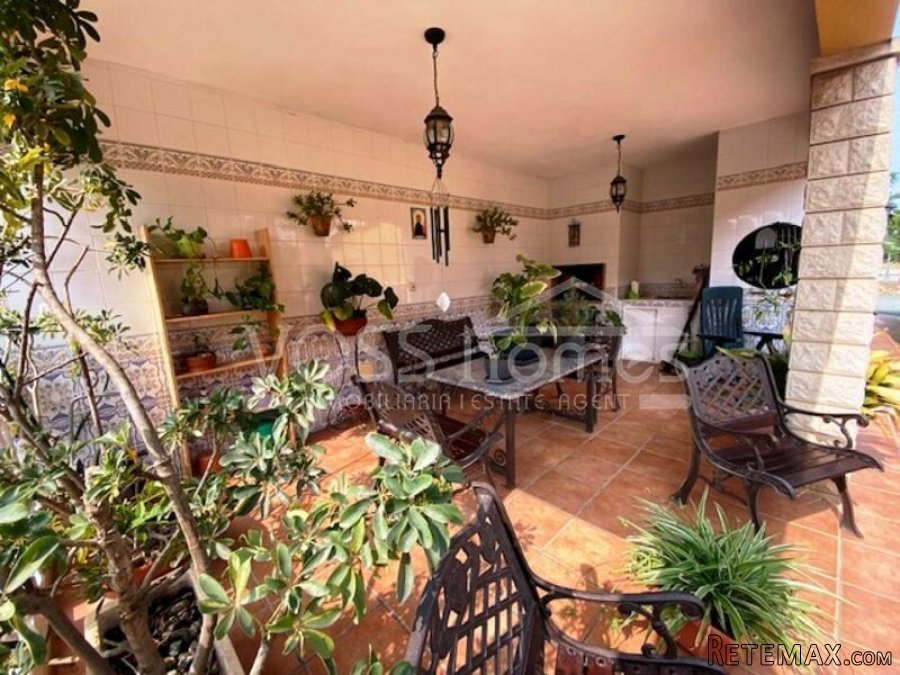 NEW LISTING TO VOSS HOMES A beautifully well maintained.. - 7