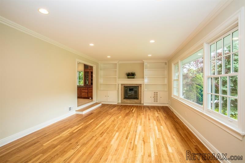 4 bedroom House For Sale: 19 Country.. - 2