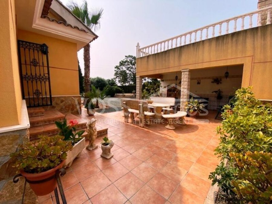 NEW LISTING TO VOSS HOMES A beautifully well maintained.. - 9