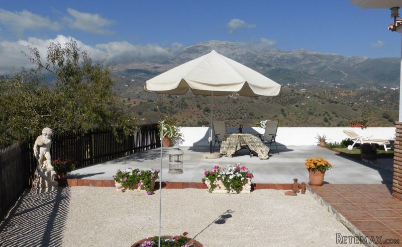 Villa for Sale in Arenas 198.000.. - 2