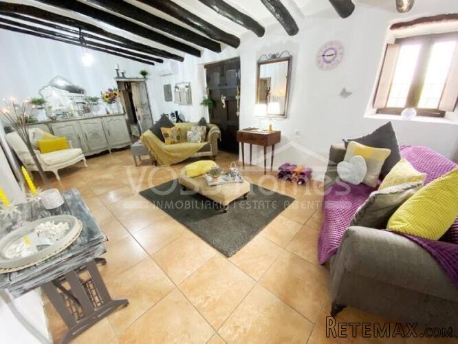 RESERVED/SALE AGREED 2024 & NEW & EXCLUSIVE LISTING TO VOSS.. - 7