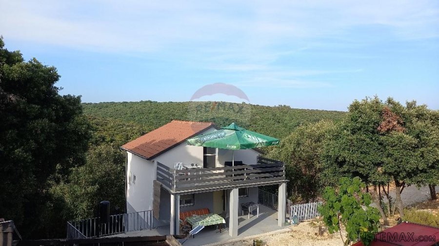 Istra,Kavran-kuća u prirodi sa strujom i vodom - 2