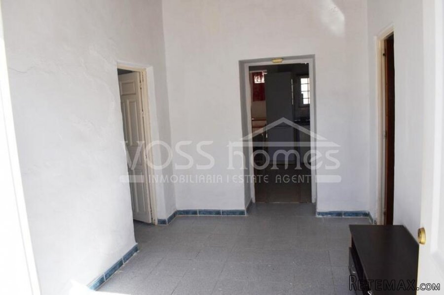 NEW & EXCLUSIVE TO VOSS HOMES - Large 147m2, renovated.. - 12