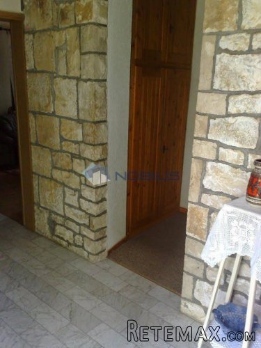 Brač, Pučišća, 2 kuće 270m2 + 30 m2, parcela 370m2 - 13