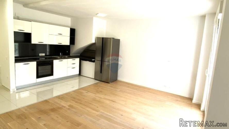 Rijeka,Kastav,Rešetari-Stan 2 SS i 2 parkirna mjesta