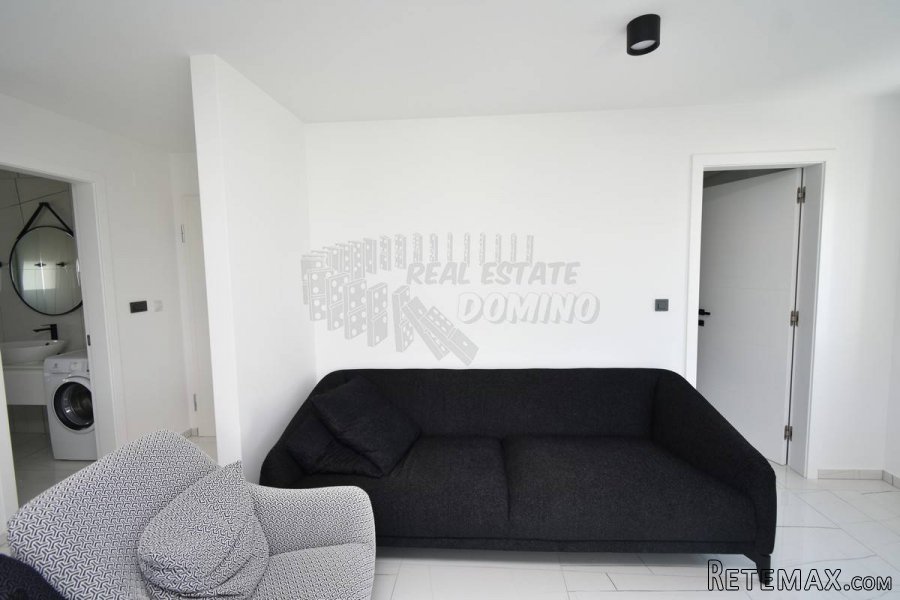 Apartman u novogradnji! Njivice!! - 15