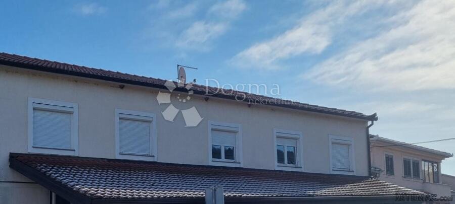 Kuća sa 6 apartmana