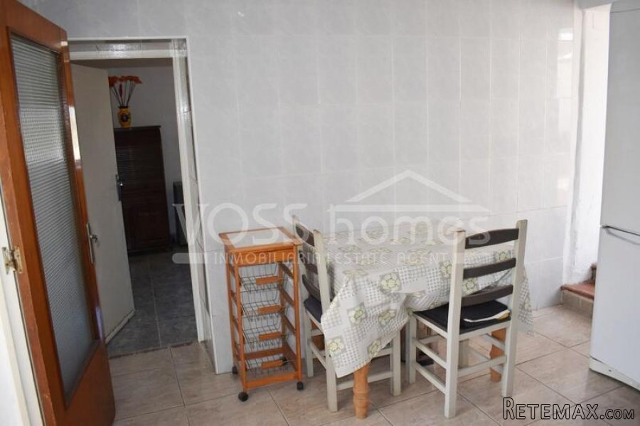 NEW & EXCLUSIVE TO VOSS HOMES - Large 147m2, renovated.. - 20