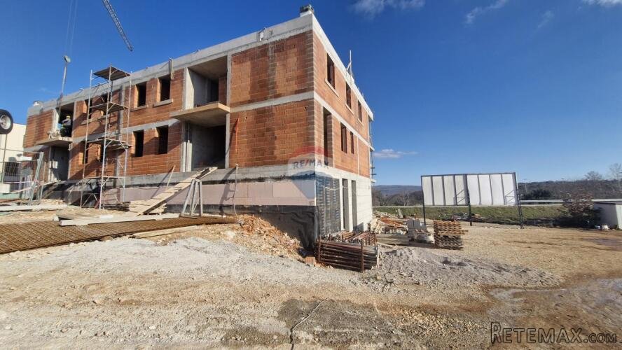 Istra, Barban centar - Poslovni prostor u novogradnji, 164.0 - 3