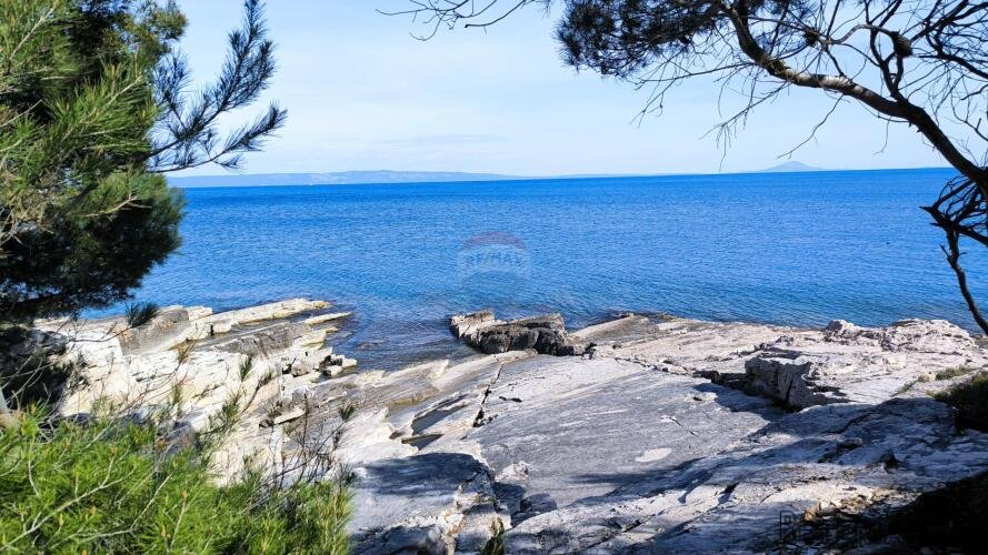 Istra, Kavran - vikend zemljište 50 m od plaže