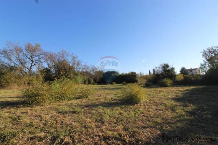 PULA, ŠKATARI GRAĐEVINSKO ZEMLJIŠTE 985 M2 - 4