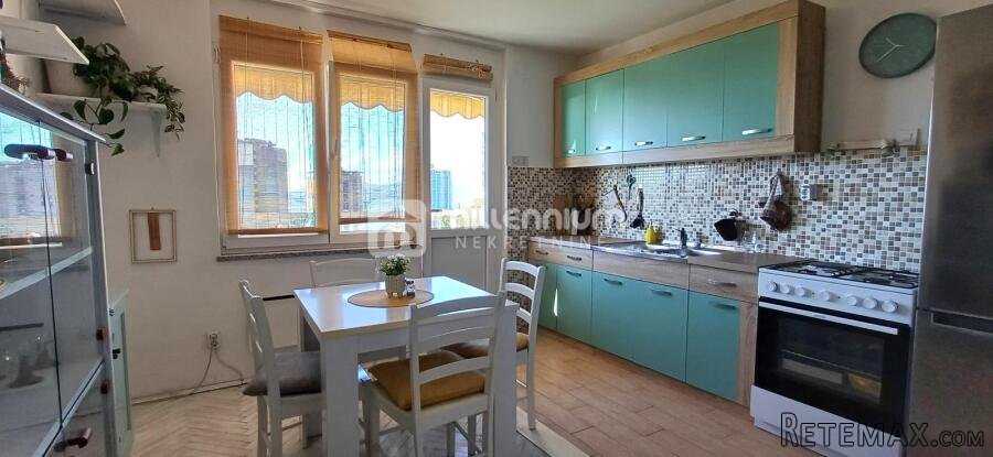 Rijeka, Podmurvice, 56.10m2, balkon - 2