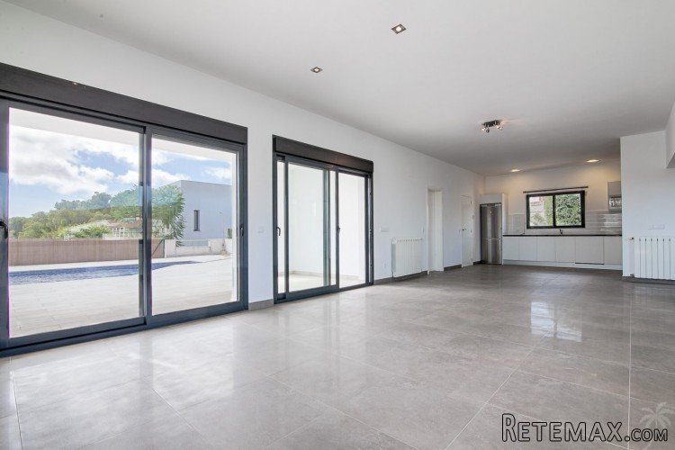 Recently built modern villa in Benitachell, only a 10.. - 3