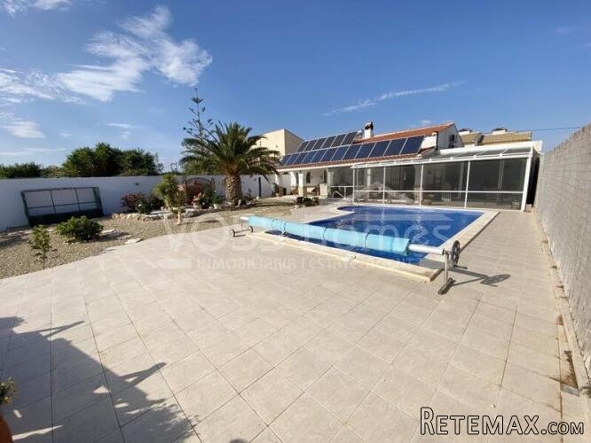 NEW & EXCLUSIVE TO VOSS HOMES - A stunning, lovingly cared.. - 2