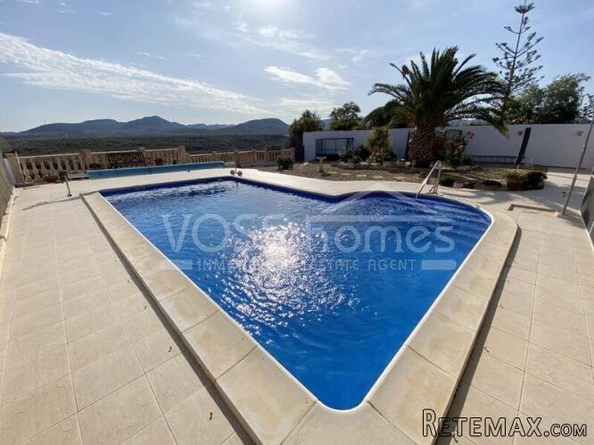 NEW & EXCLUSIVE TO VOSS HOMES - A stunning, lovingly cared.. - 3