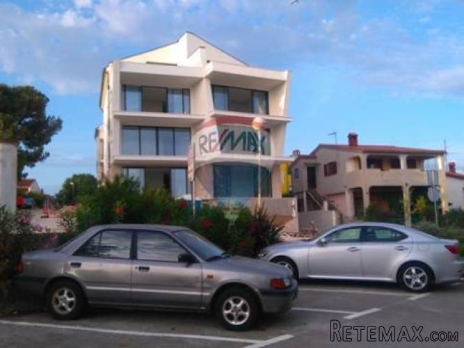 ISTRA, BANJOLE DVOSOBAN STAN PRVI RED DO MORA - 4