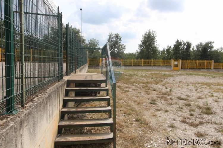 KAŠTELIR,GRAĐEVINSKO ZEMLJIŠTE ZA IZGRADNJU HALE - 4