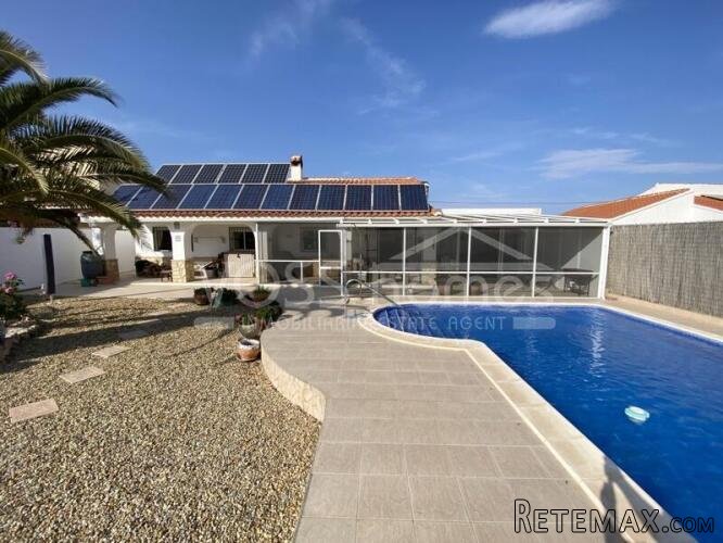 NEW & EXCLUSIVE TO VOSS HOMES - A stunning, lovingly cared.. - 5