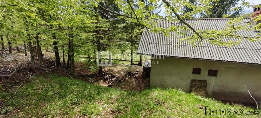 Platak, 40m2, vikendica s 7.611m2 okućnice - 7
