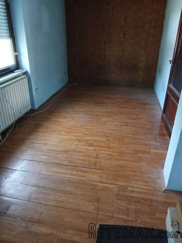 Prodajem kucu u Backoj Topoli - 10