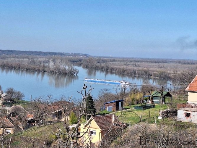 Odličan građevinski plac na Banoštoru - 4