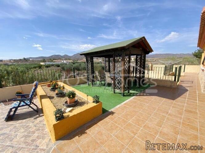 EXCLUSIVE TO VOSS HOMES - A beautifully presented 3 bed, 2.. - 7