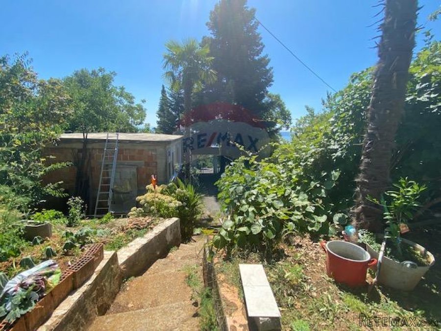 LOVRAN - Imanje sa 1365 m2 okućnice - 7