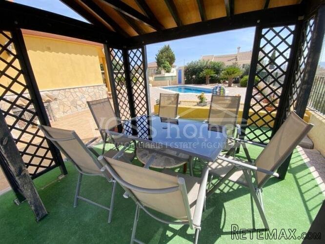 EXCLUSIVE TO VOSS HOMES - A beautifully presented 3 bed, 2.. - 8