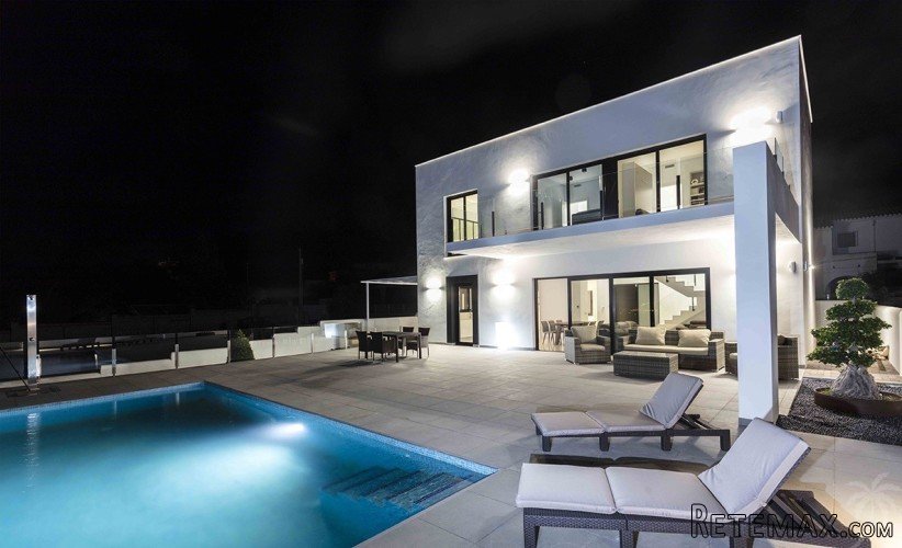 Modern villa complex consisting of only 6 houses within.. - 2