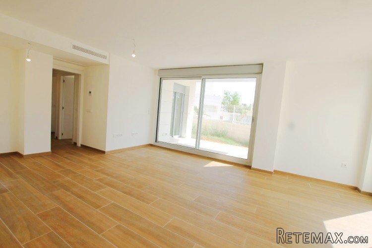 Modern ground floor apartment in a new development just a.. - 3