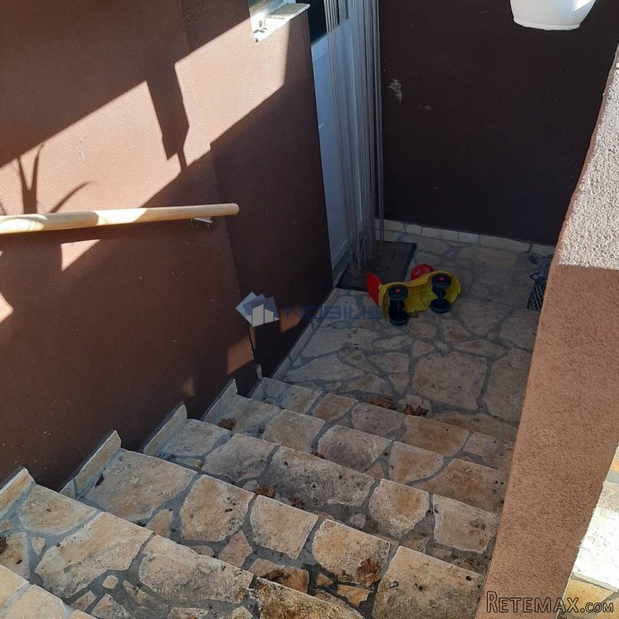 Zadar, Biograd n/M, 172m2 okućnice, 170m2 - 10