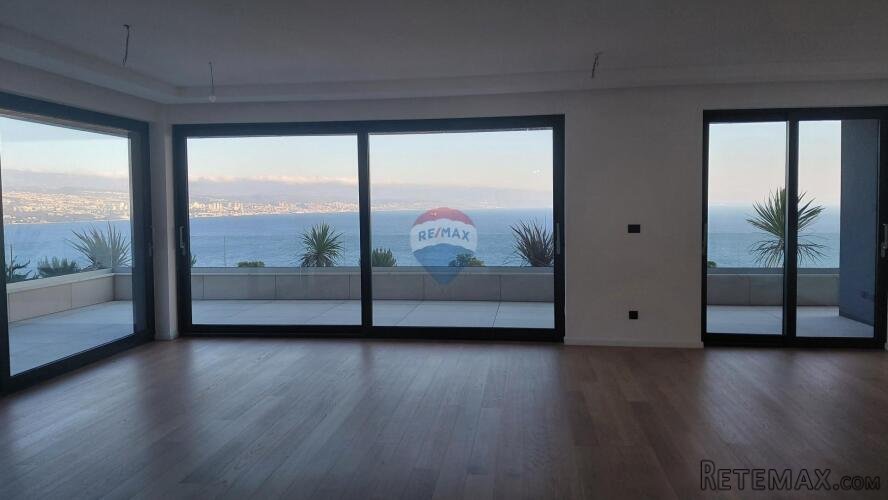 Opatija - luksuzni stan s vlastitim bazenom i panoramskim po - 2