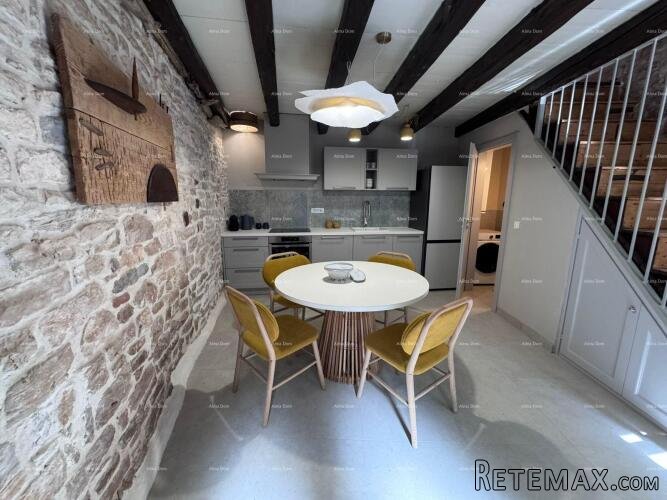 Bale – potpuno renovirana kamena kuća u centru, 116 m² - 5