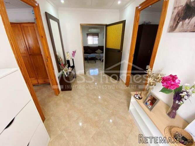 NEW LISTING TO VOSS HOMES - A recently modernised &.. - 8