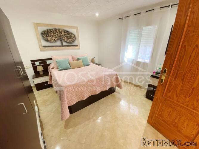 NEW LISTING TO VOSS HOMES - A recently modernised &.. - 9