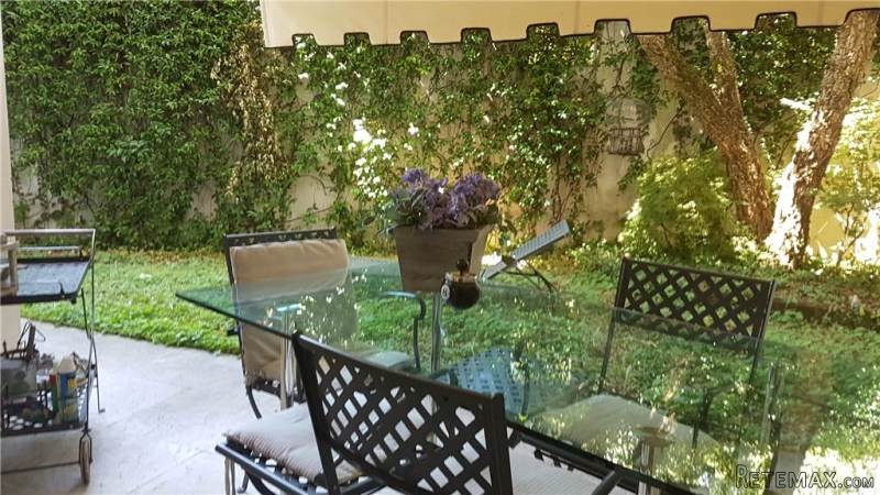 INDEPENDENT PORTION OF HOME WITH GARDEN
