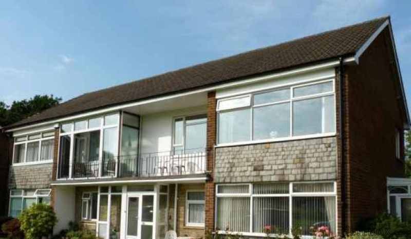 2 bedroom, Flat house for sale
