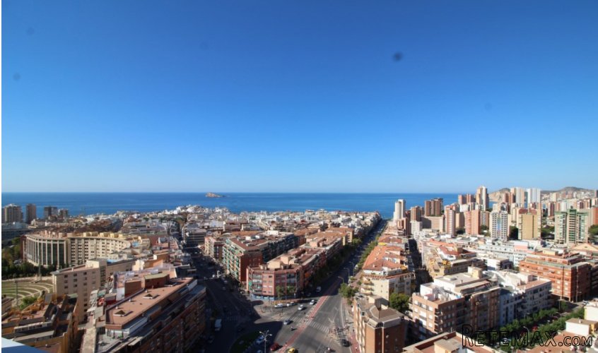 Apartamento - Área total 66m2, 8m2, 1 habitación, 1 baños..