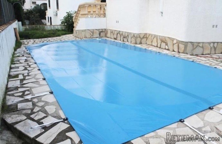 Detached property built in 1998 on a well located plot.. - 3
